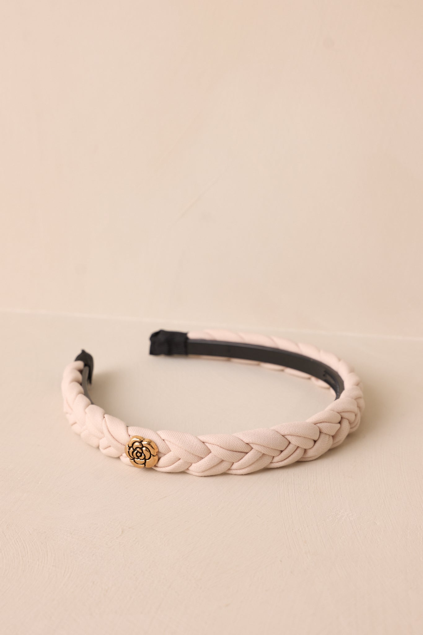 Glowing Rays Beige Braided Headband