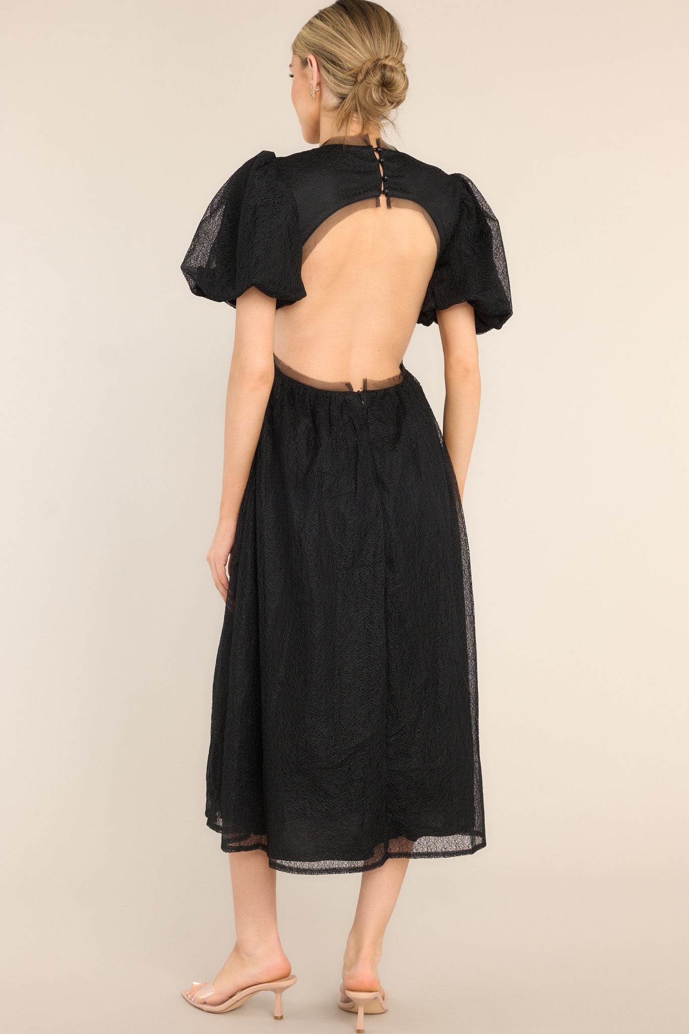 Gigi Black Lace Midi Dress – Beginning Boutique US