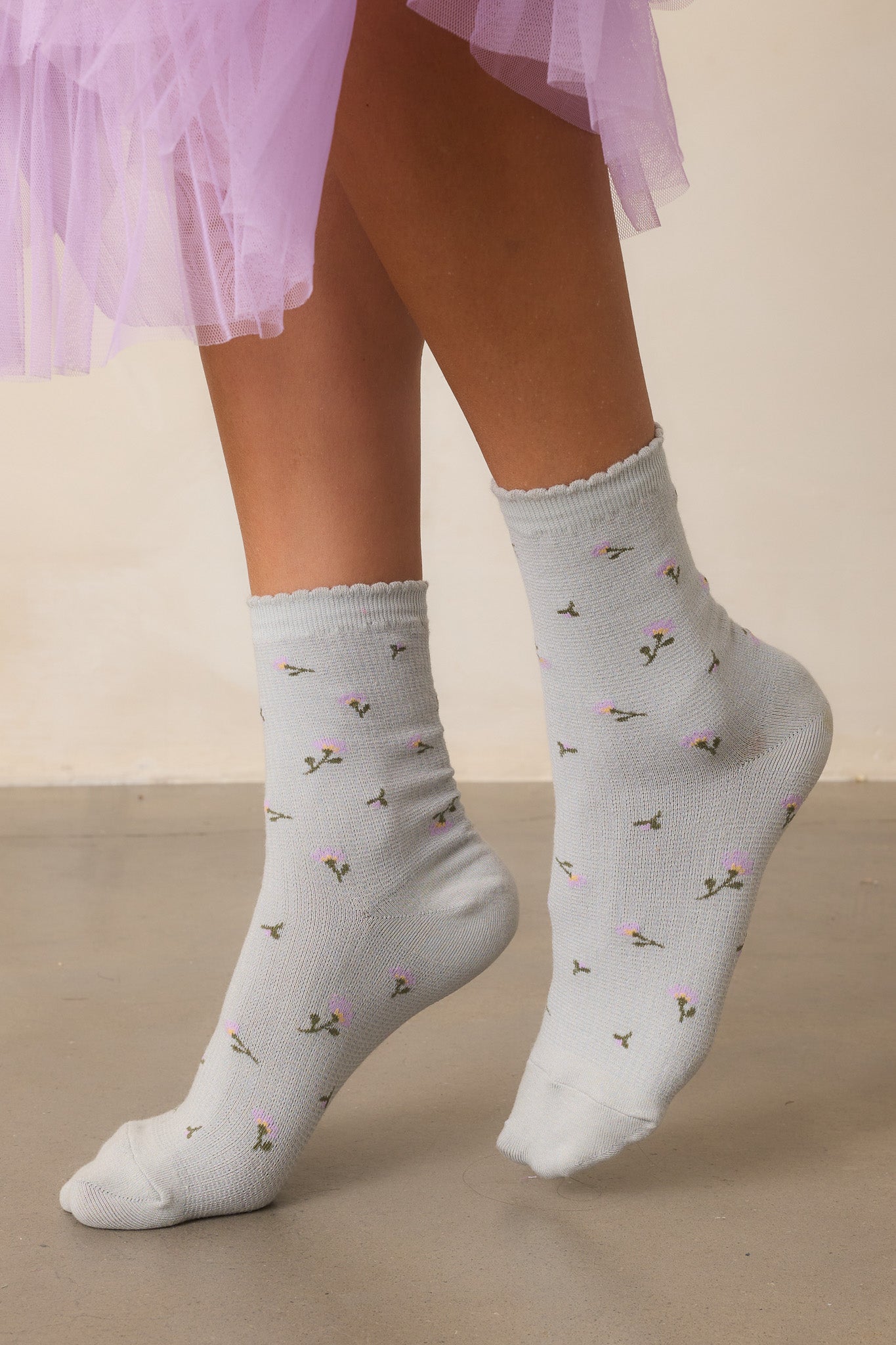 The Roselit Mirror Blue Floral Crew Socks