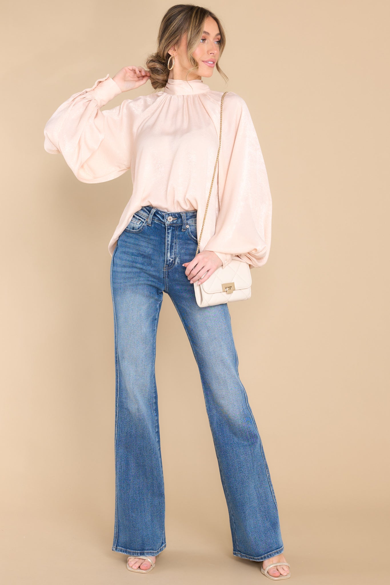 Waiting For The Sun Bells - ultimate high waisted flares and retro tee!  Love this look!