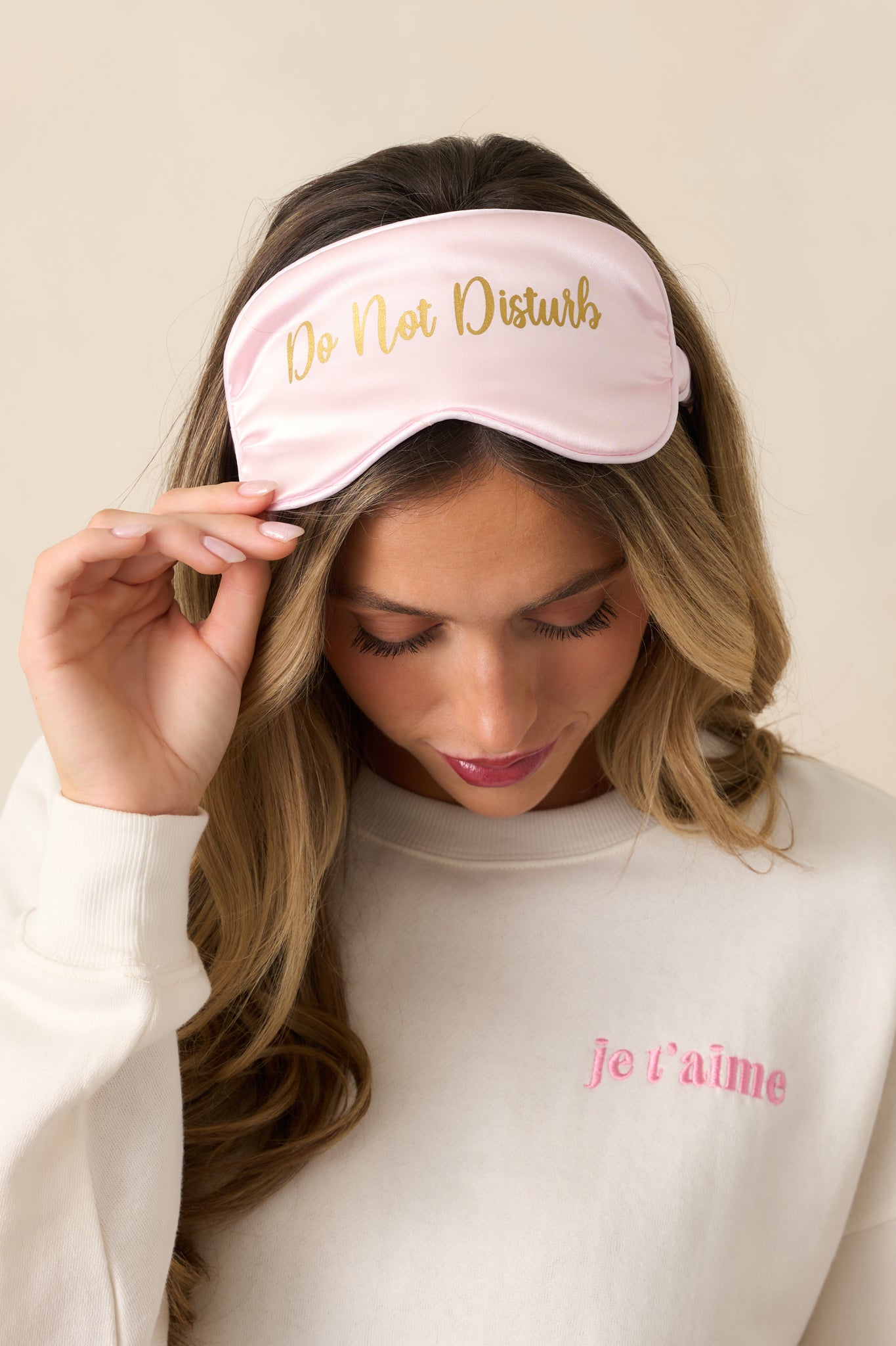 Do Not Disturb Light Pink Eye Mask