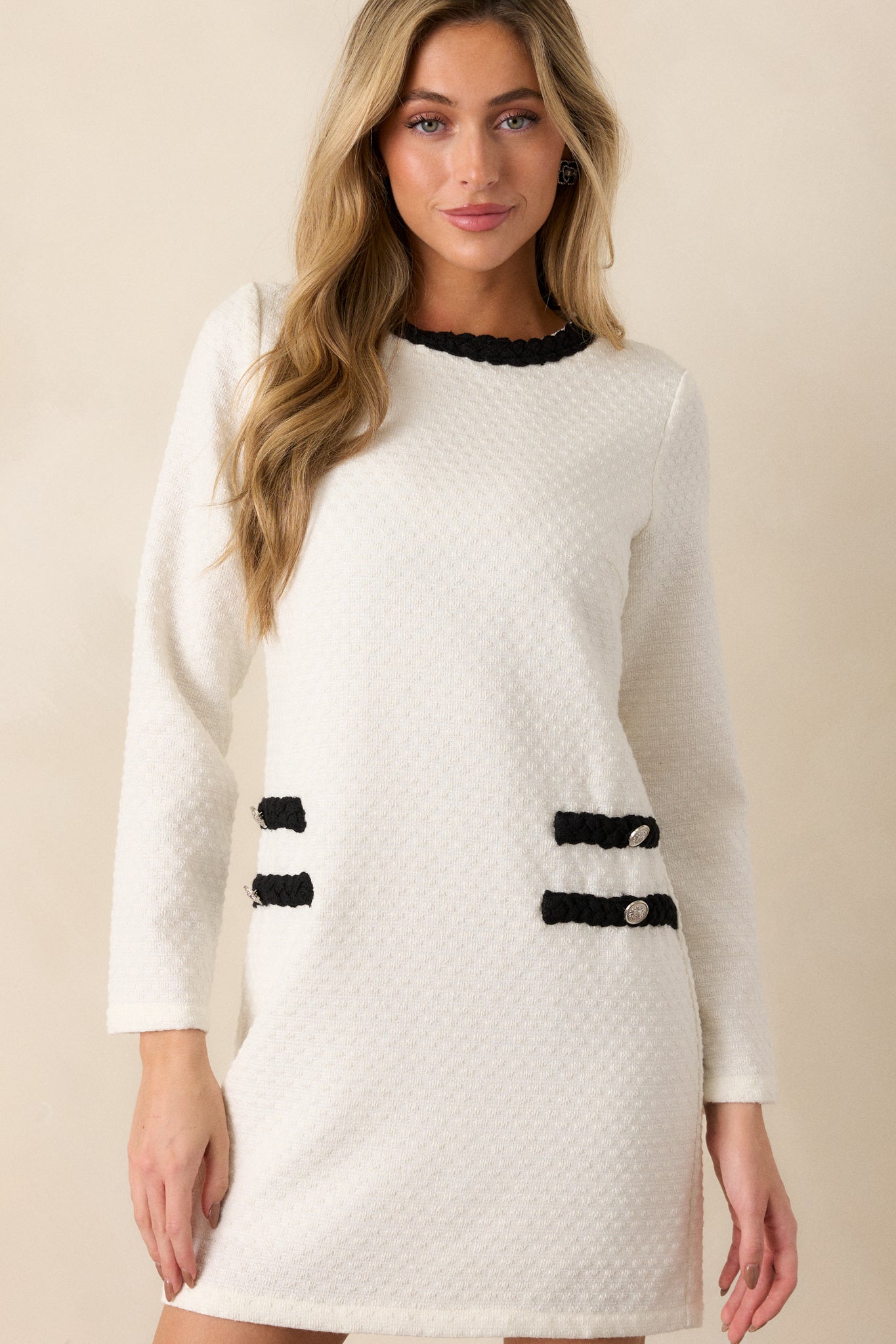 Red dress boutique white dress sales