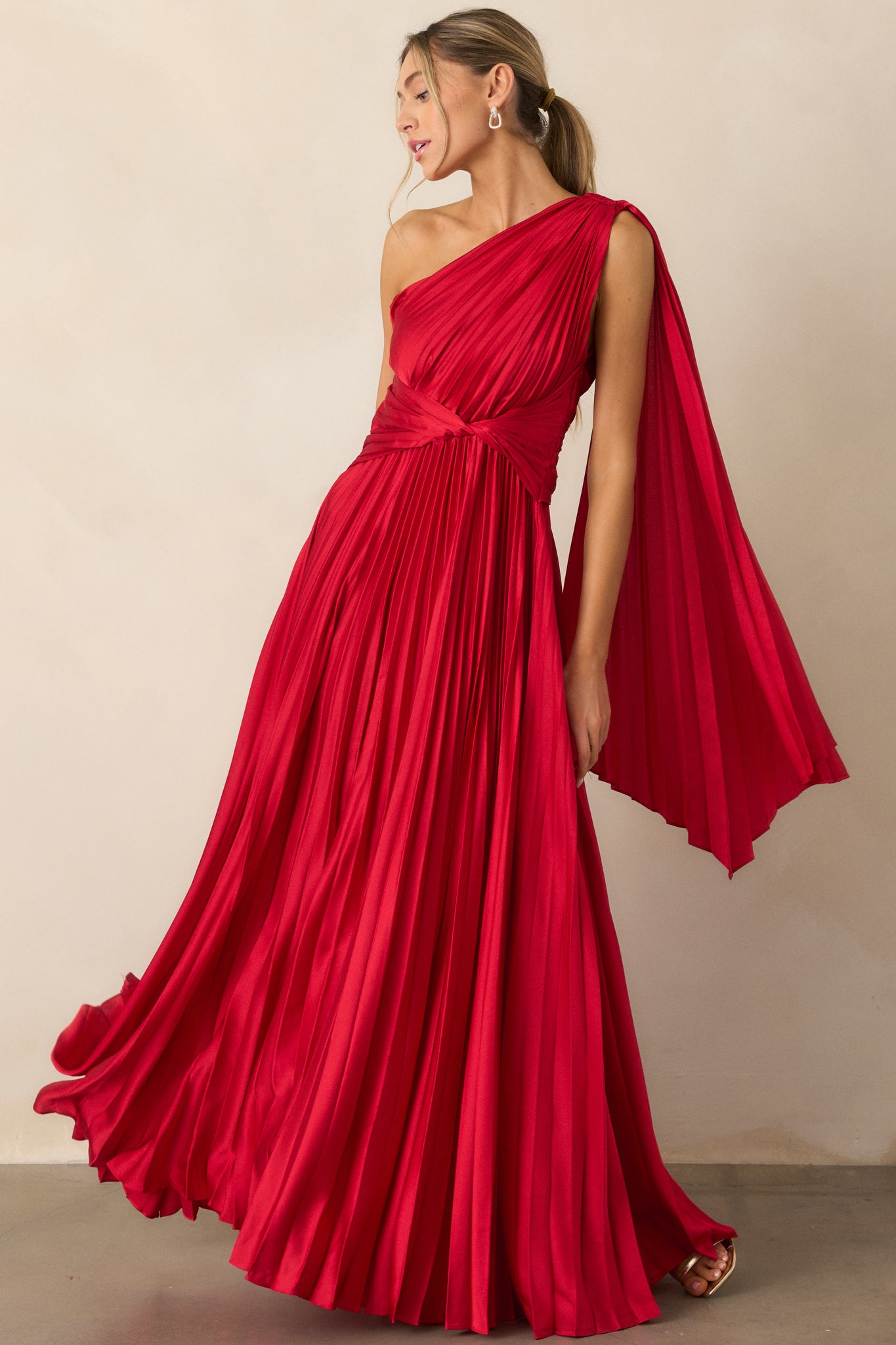 The One I Adore Red One Shoulder Pleated Maxi Dress