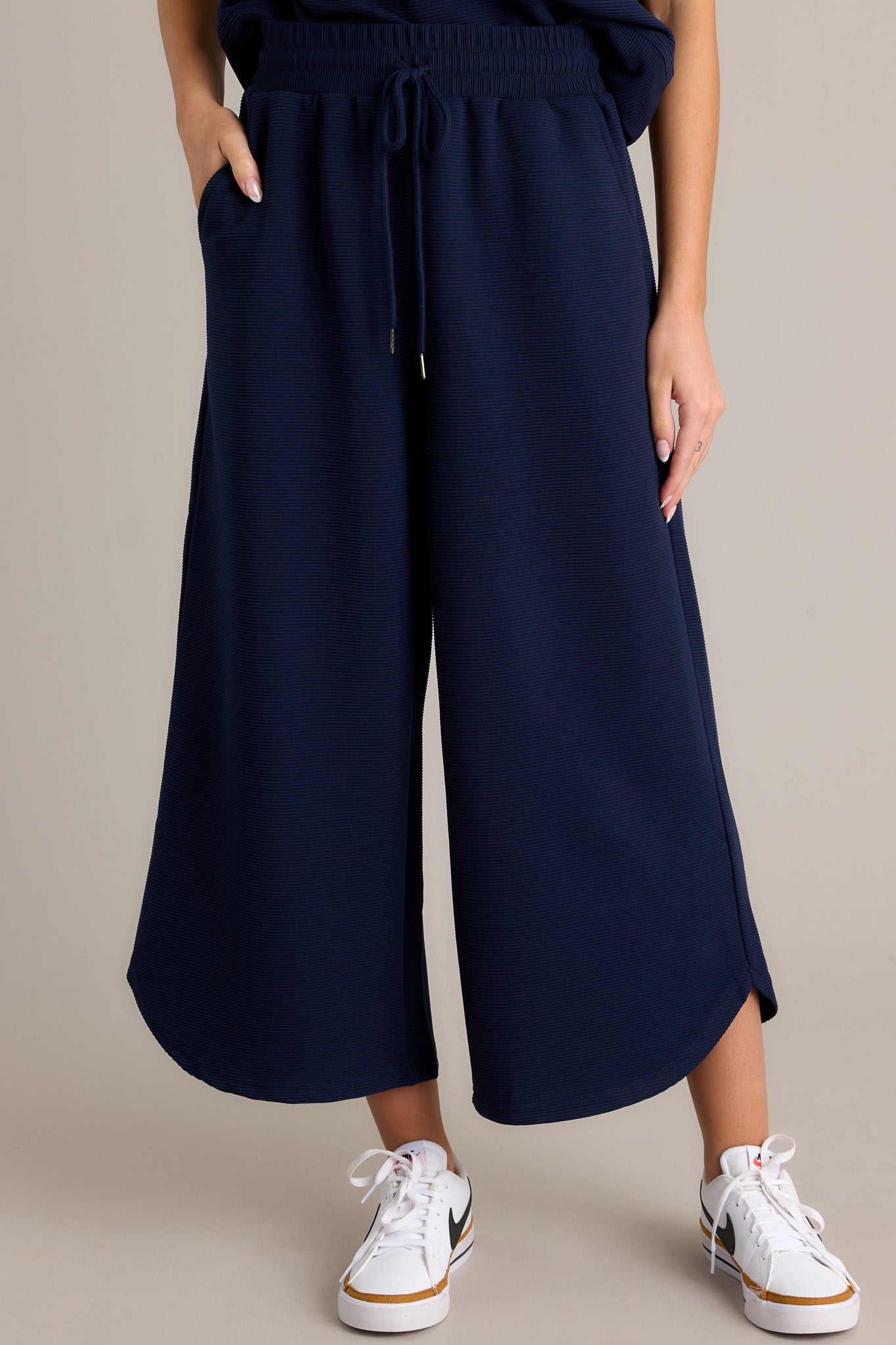 Women s Sand Dune Navy Ribbed Wide Leg Pants Color Blue Size M Red Dress