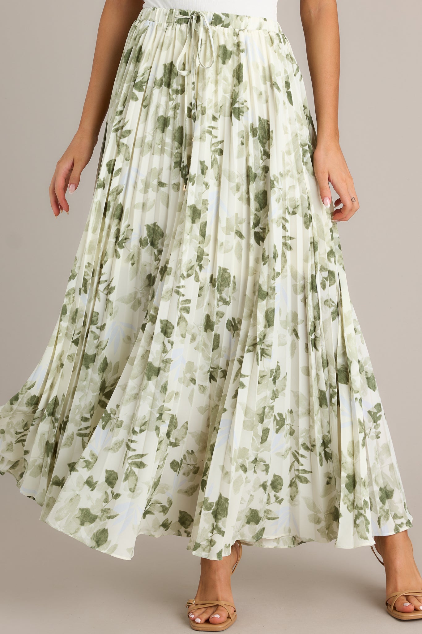 Verde & Mela Girl Floral Splice Frill Pleated Lined Skirt Size: 9 Made outlet in Italy