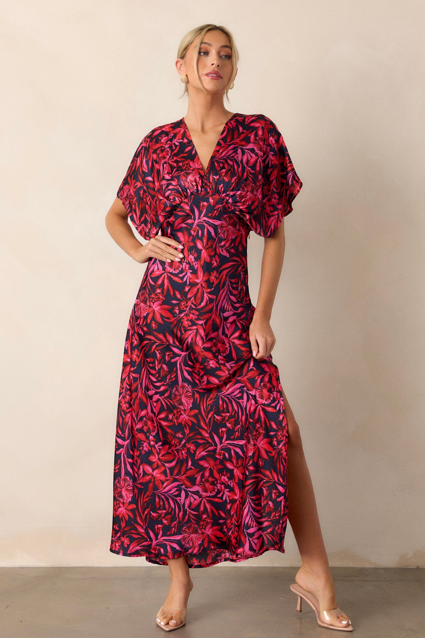 Fashion flowing floral maxi dress