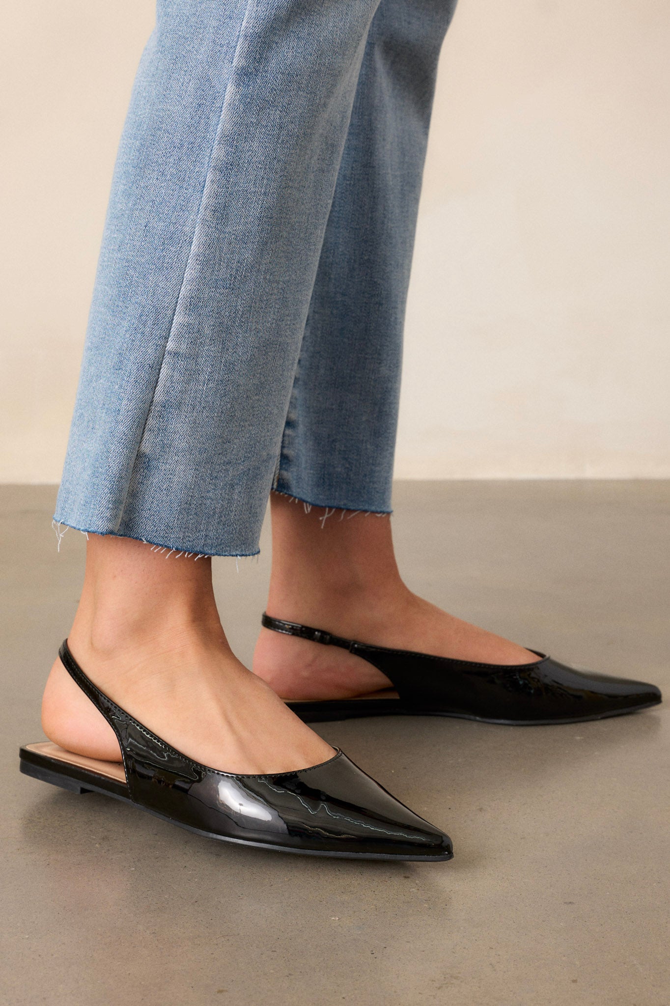 Mixed Feelings Black Pointed-Toe Slingback Flats