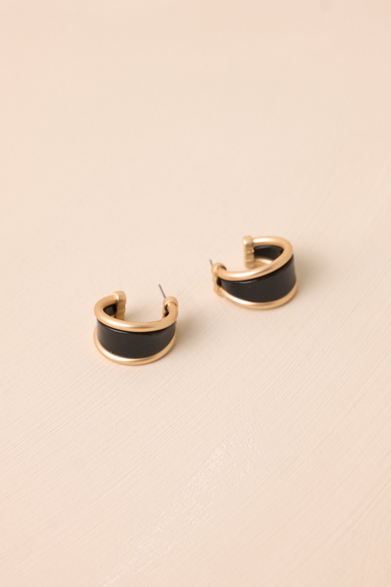 Luminous Solitude Black & Gold Incomplete Hoop Earrings