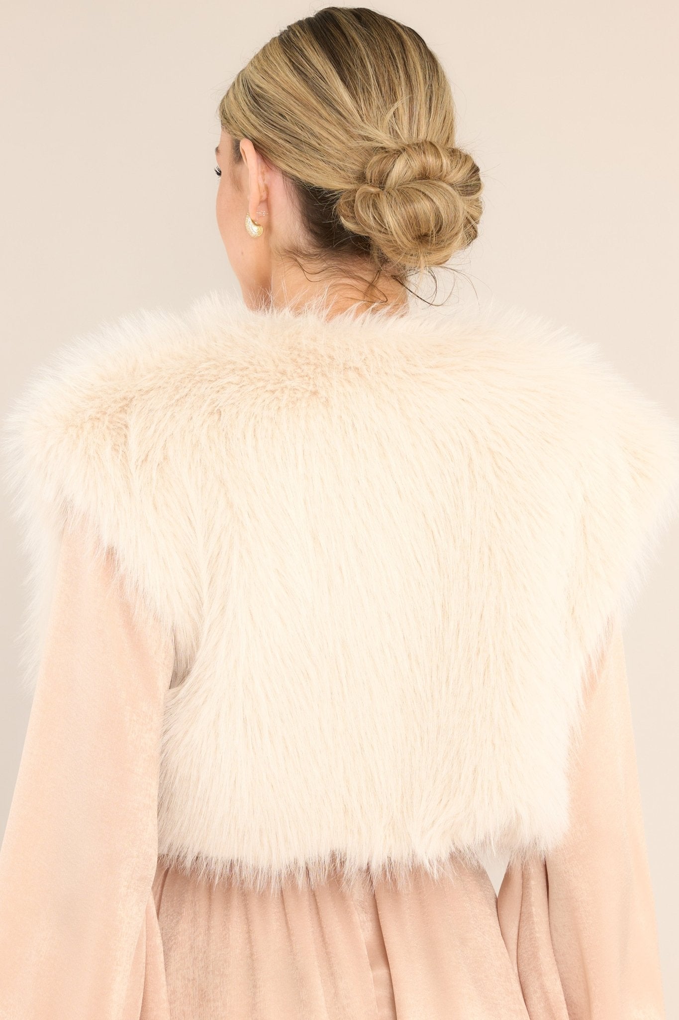 Chic Elegance Ivory Faux Fur Vest - Red Dress