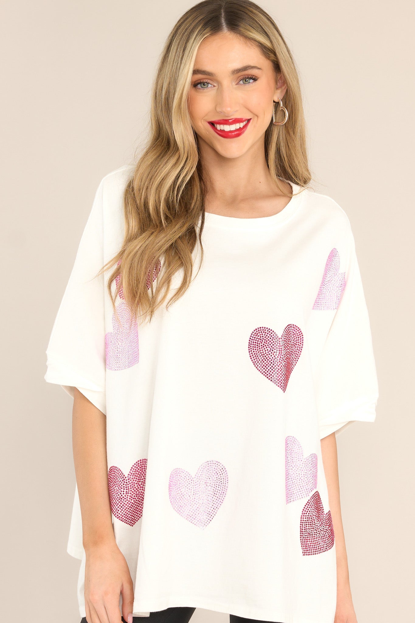 Locking Eyes White & Pink Heart Oversized Tee - Red Dress